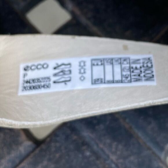 ECCO Cream, Yellow & Pink Flash Toe-Post Sandal. Size 8-8.5 (39) New With Tags! - Picture 11 of 13